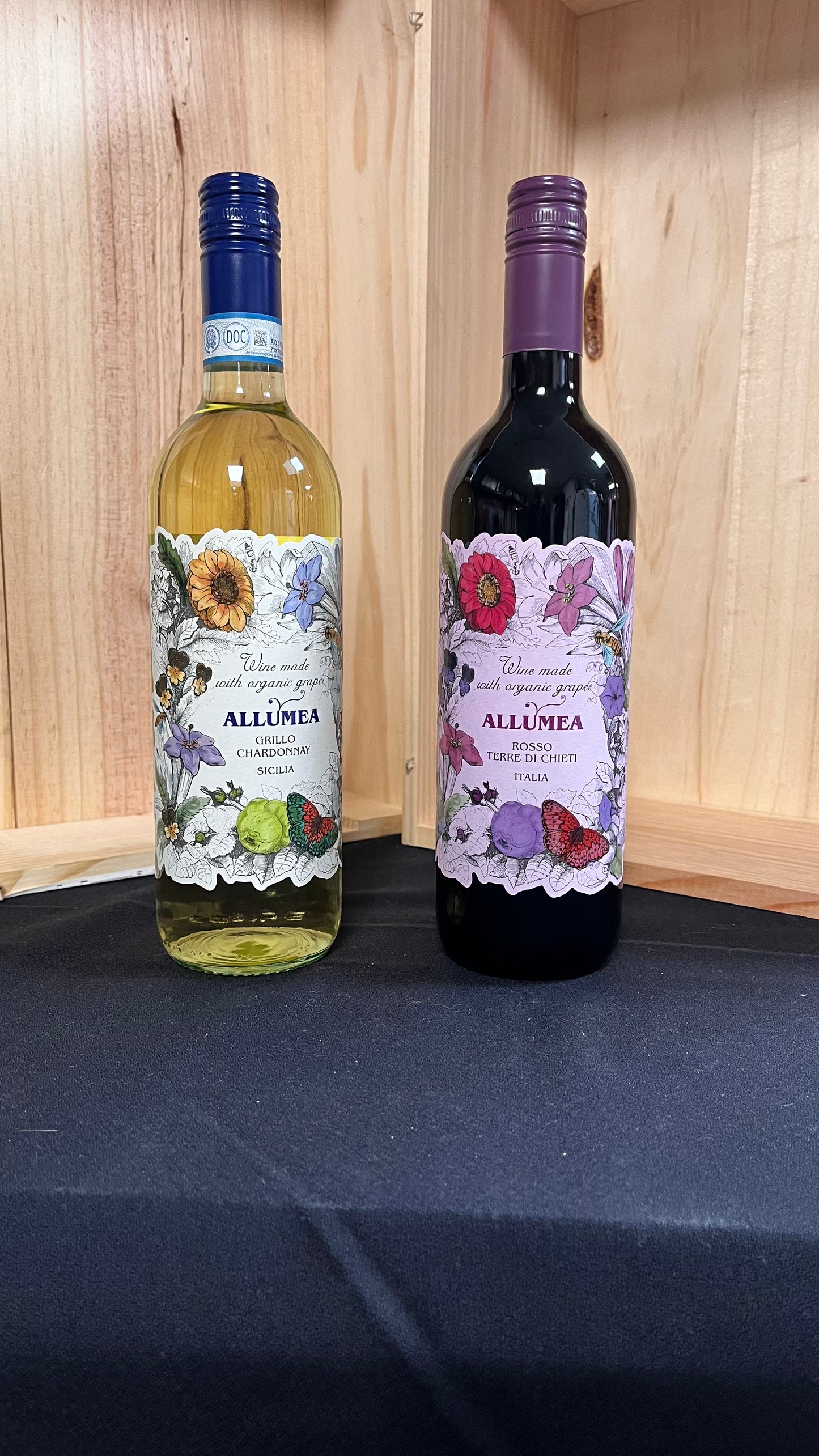 2021 Allumea Organic Rosso Terre di Chieti Montepulciano d’Abruzzo.