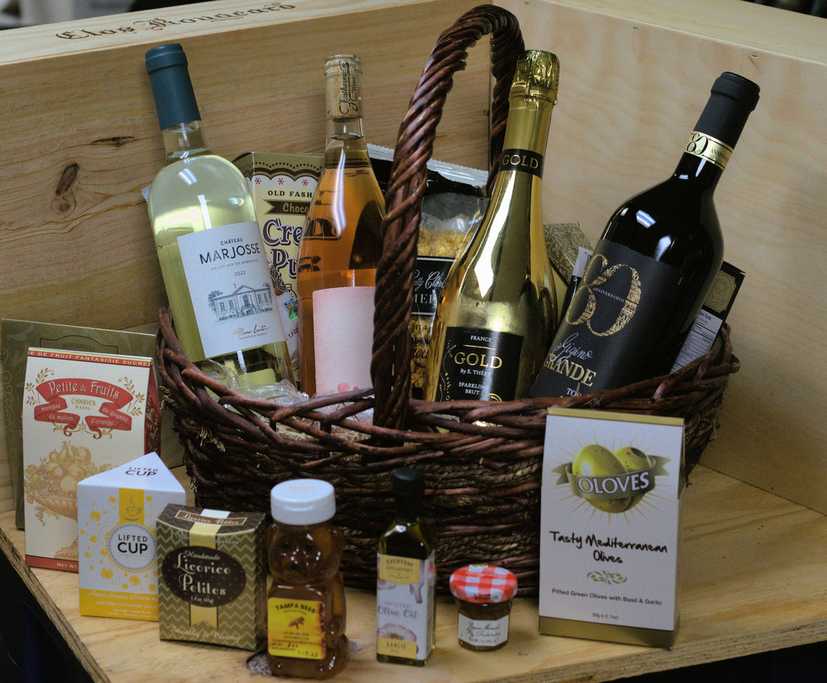 Customized Gourmet Gift Basket/Box