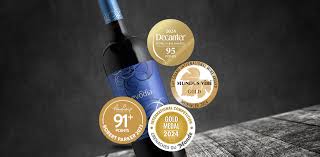2021  Altovinum Evodia Garnacha
